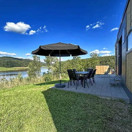 Seeblick - Premium Tinyhouse Mit Sauna Und Hottub Nyaraló
