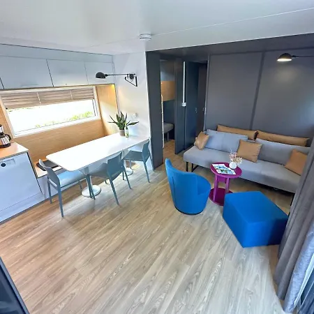 Seeblick - Premium Tinyhouse Mit Sauna Und Hottub Holiday home Neunburg vorm Wald