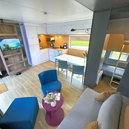 Seeblick - Premium Tinyhouse Mit Sauna Und Hottub
