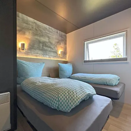 Holiday home Seeblick - Premium Tinyhouse Mit Sauna Und Hottub