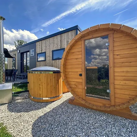 Seeblick - Premium Tinyhouse Mit Sauna Und Hottub Holiday home